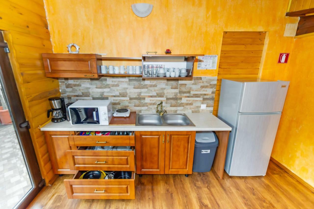 Casa Ivett Appartement Braşov Buitenkant foto