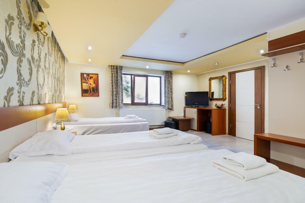 Casa Ivett Appartement Braşov Buitenkant foto